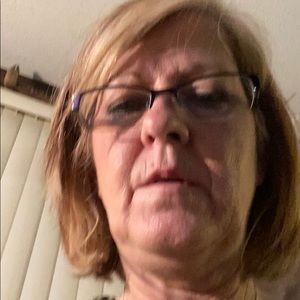 Meet your Posher, Cynthia